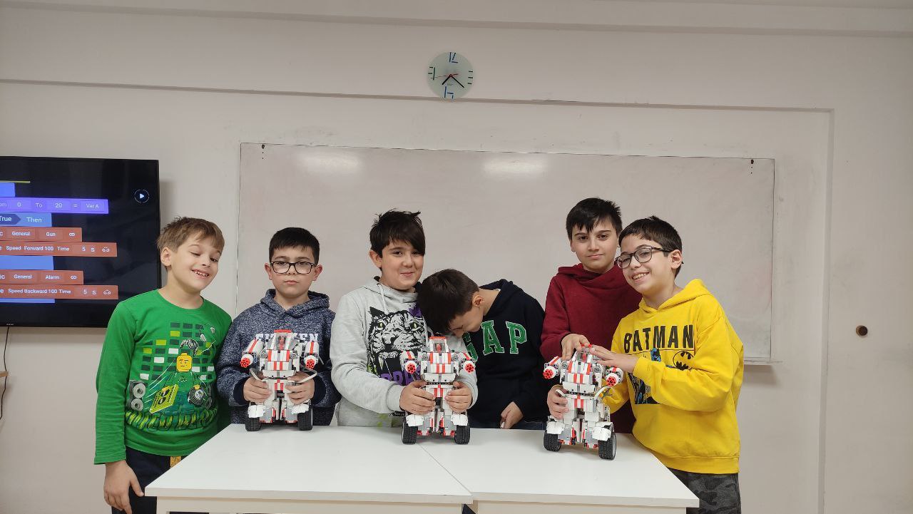 Robotics photo 2